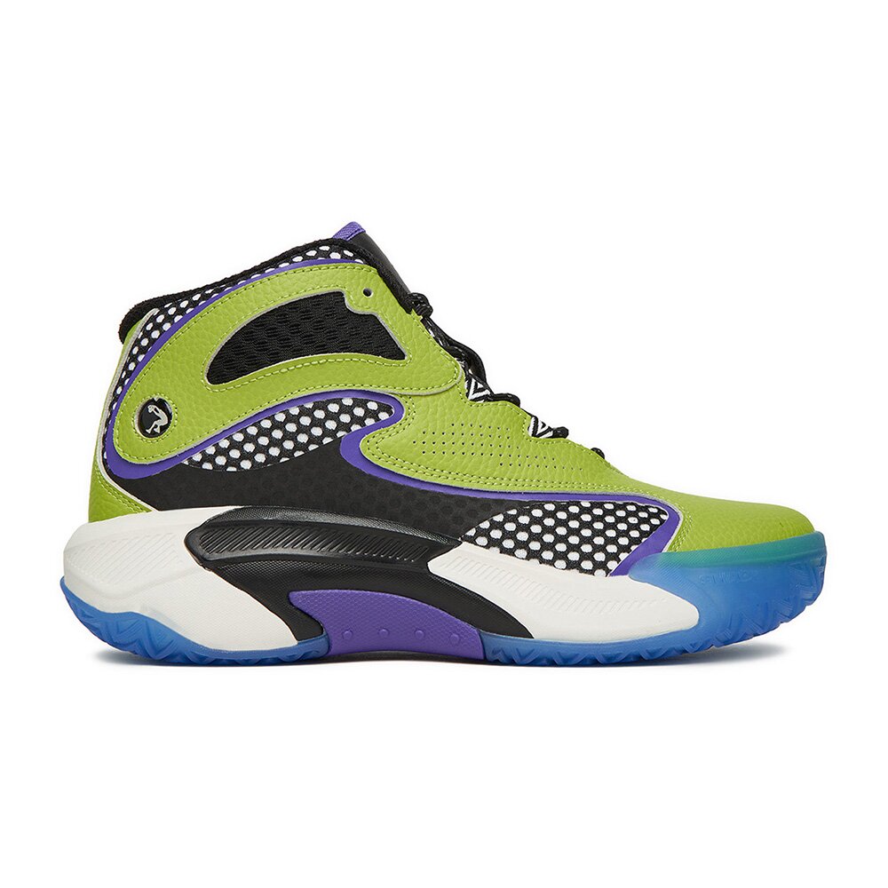Sneakersy
