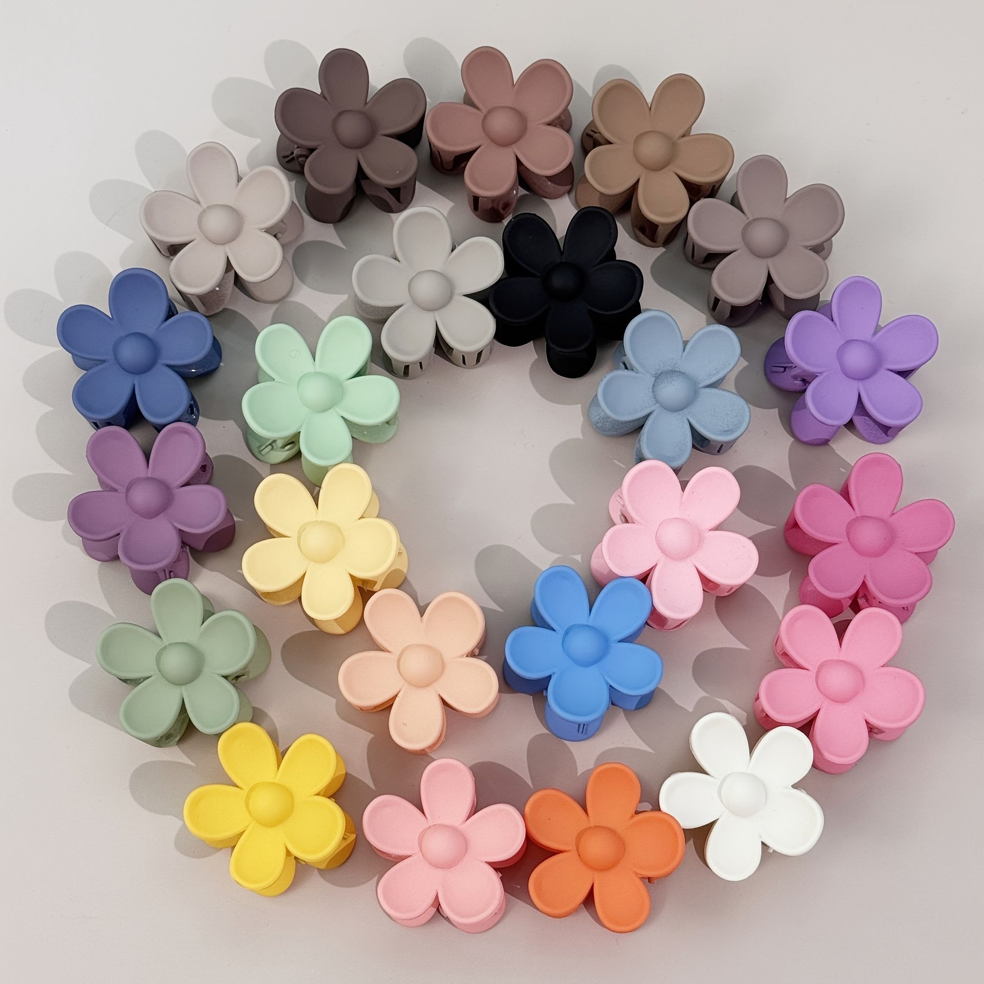 TEMU 23 szt. Matowe Spinki do Włosów z Kwiatami, Plastikowa Żabka na Grzywkę, Proste i Stylowe Codzienne Upięcia włosów, Minimalistyczne Klipsy Do