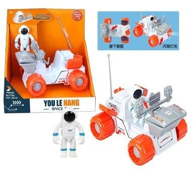 Pojazd kosmiczny z astronautą - model lub pojazd