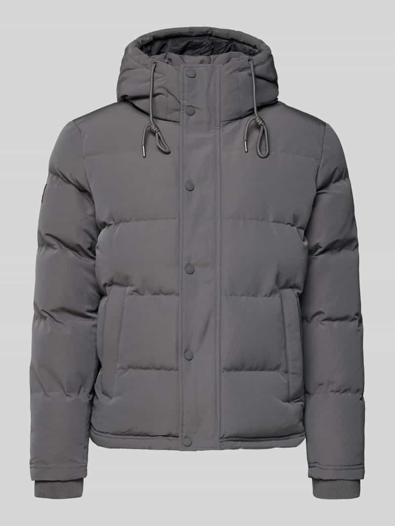 Kurtka pikowana z wpuszczanymi kieszeniami model ‘Everest’