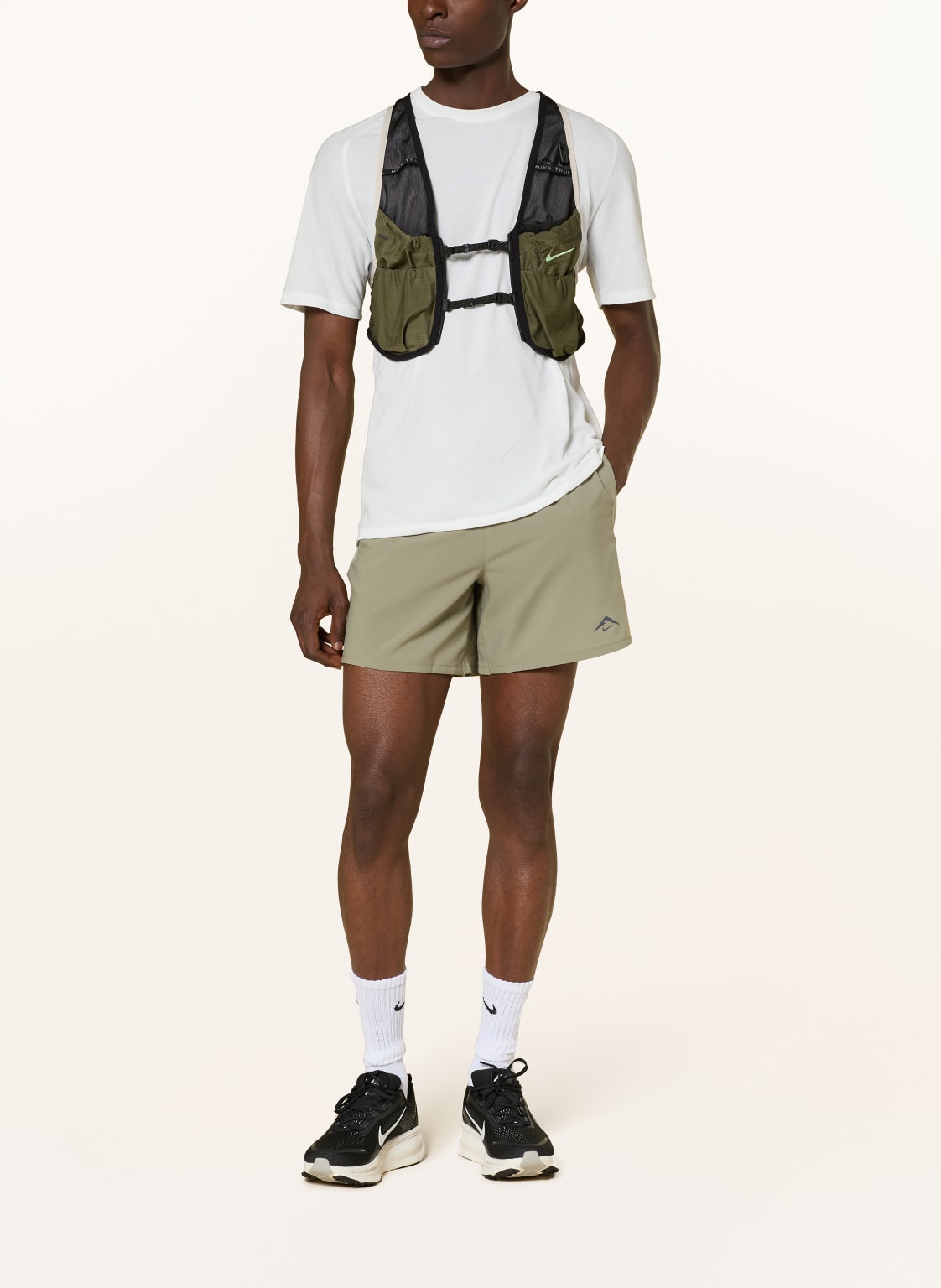 Nike Kamizelka Do Biegania Trail 2.0 schwarz