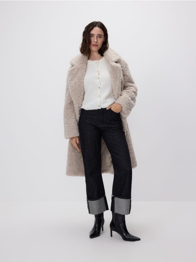 Reserved - Jeansy z podwiniętymi nogawkami - szary