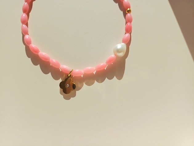 Bransoletka z koralem różowym i perłą naturalną