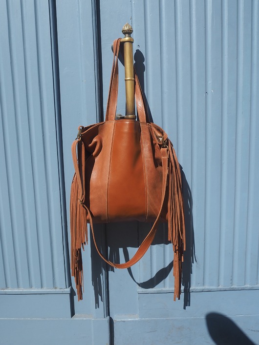 Ruda skórzana torba z frędzlami