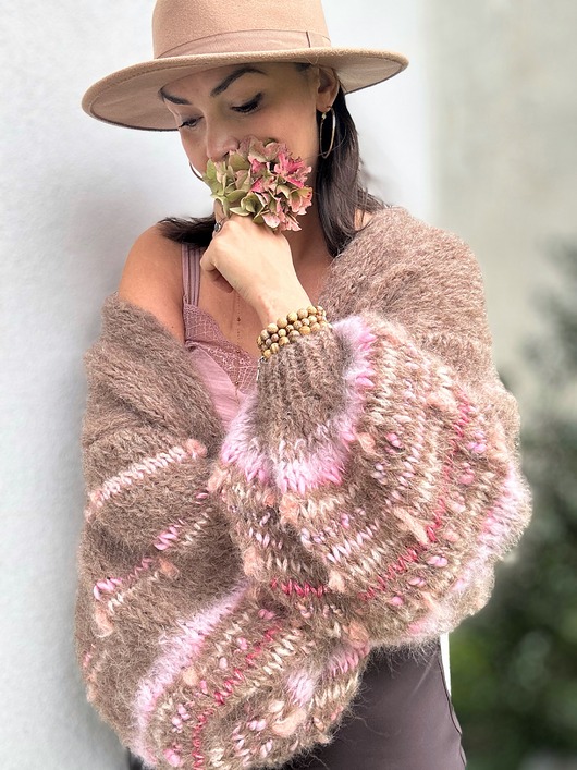 Kardigan Nugat Flower na zamówienie