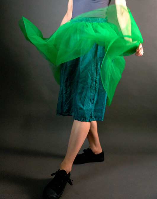 Spódnica tiulowa zielona na plisowanej - gniecionej podszewce