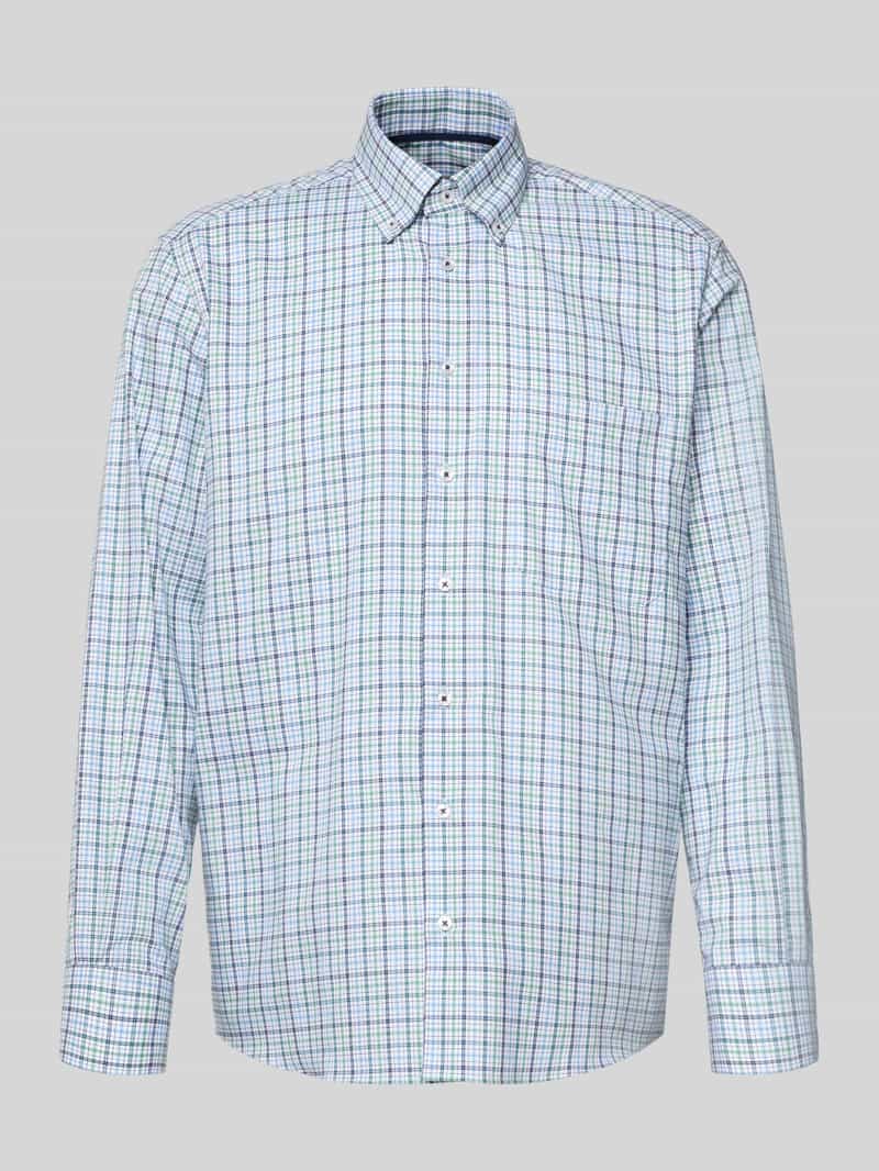 Koszula biznesowa o kroju comfort fit z bawełny z kołnierzykiem typu kent