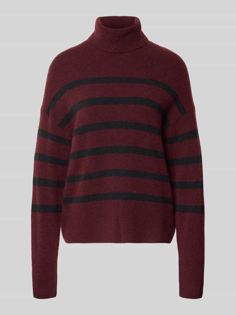 Golf o kroju regular fit z mieszanki żywej wełny