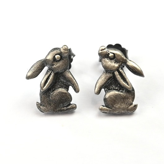 Kolczyki srebrne z zajączkami szare małe