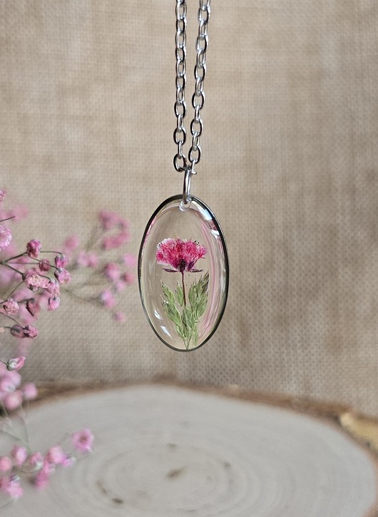 Srebrna zawieszka jajowata suszone kwiatowy bukiet różowa