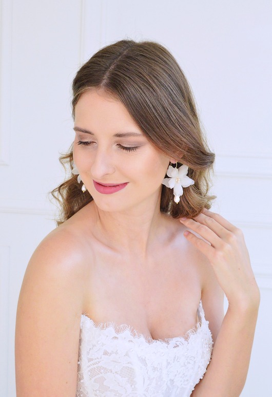 Kolczyki pozłacanez jedwabiu model Berit