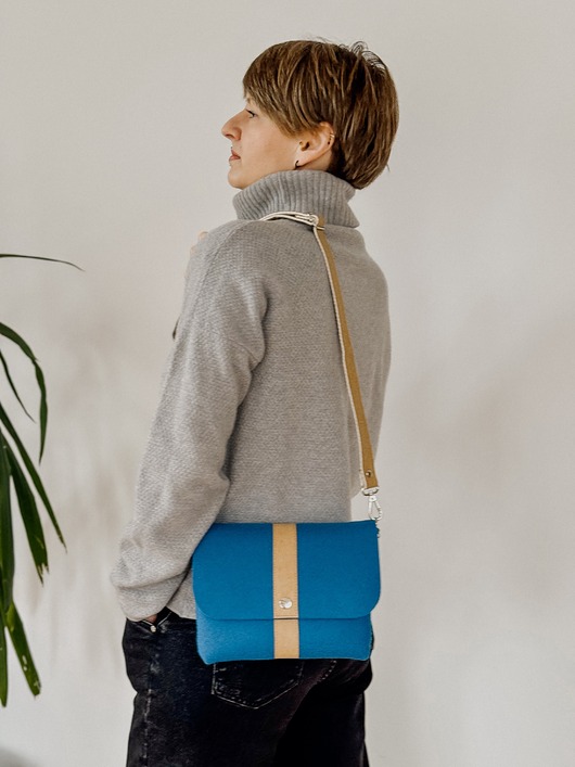 Marmollada - filcowa listonoszka CHABROWA + piaskowy