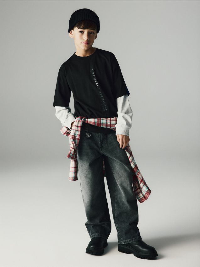 Reserved - Jeansy baggy z brelokiem - szary