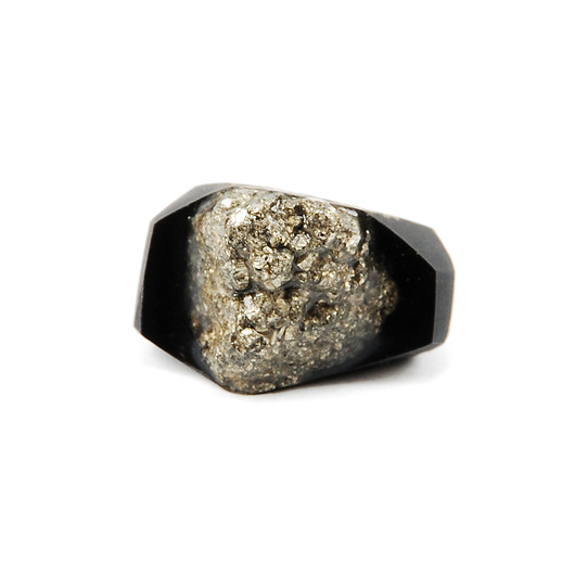 Pierścień z pirytem