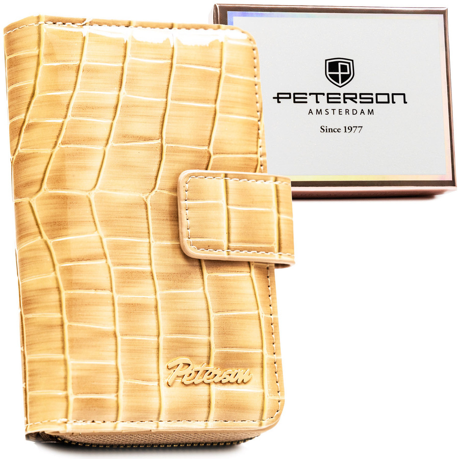 Beżowy portfel damski ze skóry ekologicznej z tłoczeniem na wzór skóry krokodyla, zamykany na zatrzask i suwak - Peterson