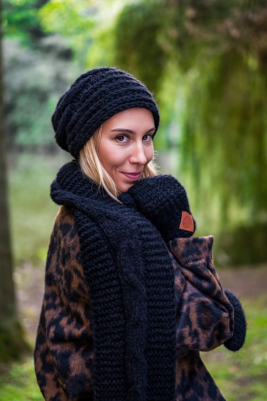 Szal MERINO Czarny szalik