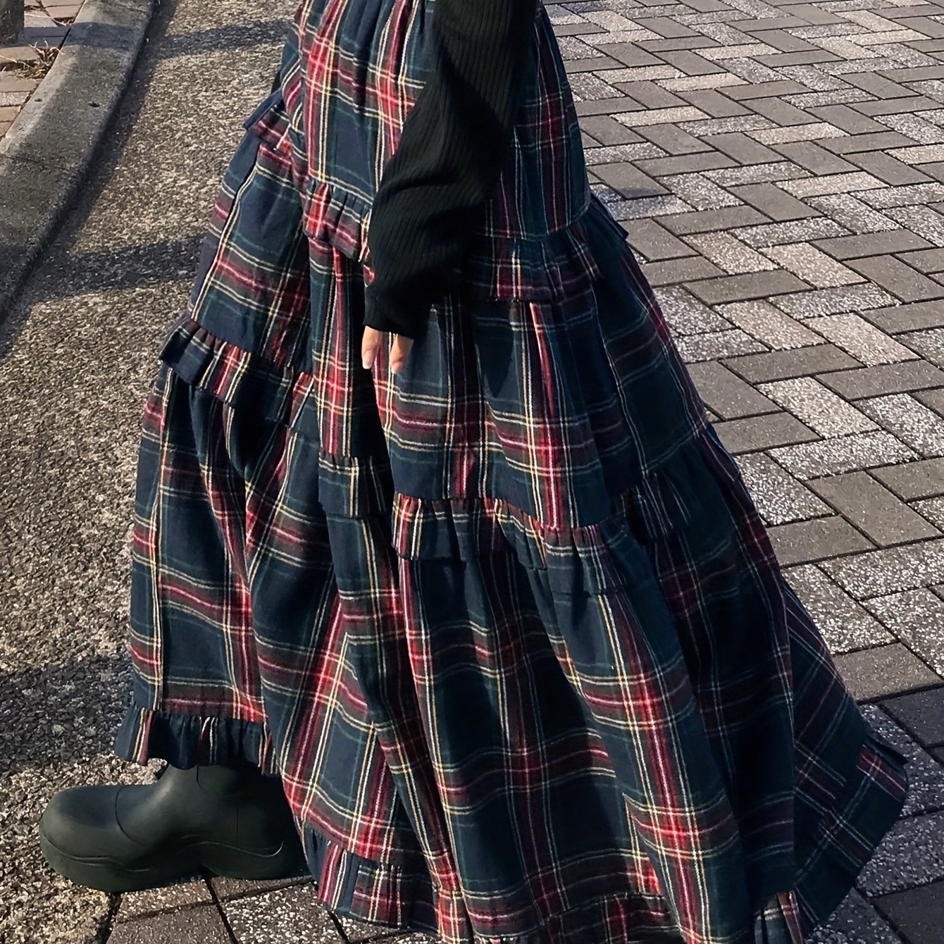 TEMU Elegancka spódnica midi damskiej z plisowanym wzorem w kształcie litery A z detalami falbankowymi - wysoka , swobodny design, nadająca się do