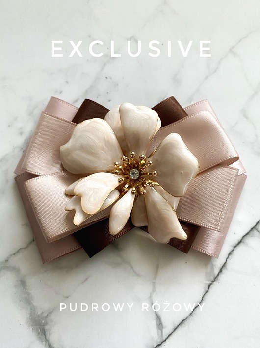 Brosza z niesamowitym perłowym Kwiatem 3d NEW