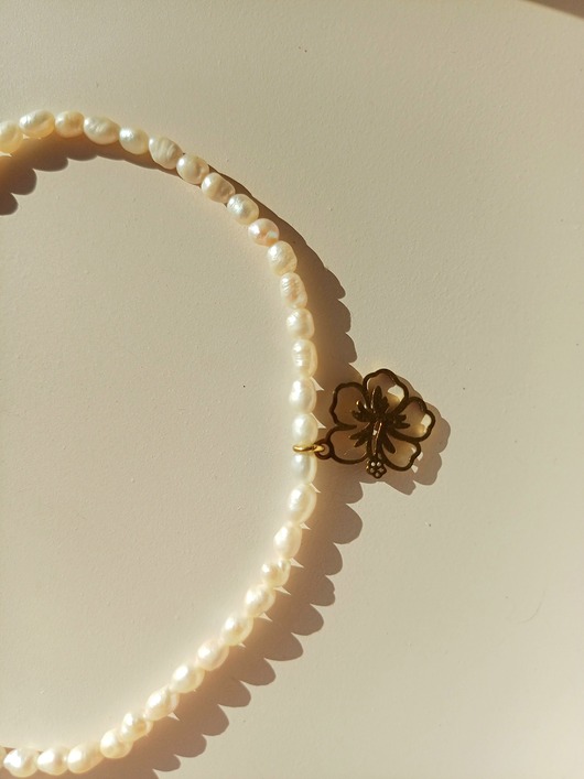 Naszyjnik perła naturalna - kwiat hibiskus