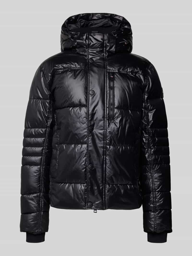 Kurtka pikowana o kroju regular fit z kapturem