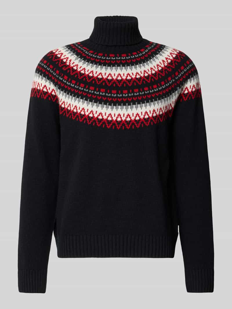 Sweter z dzianiny z golfem