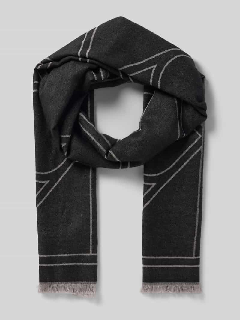 Szal z mieszanki wiskozy z frędzlami