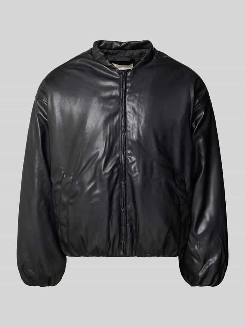 Bomberka z imitacji skóry