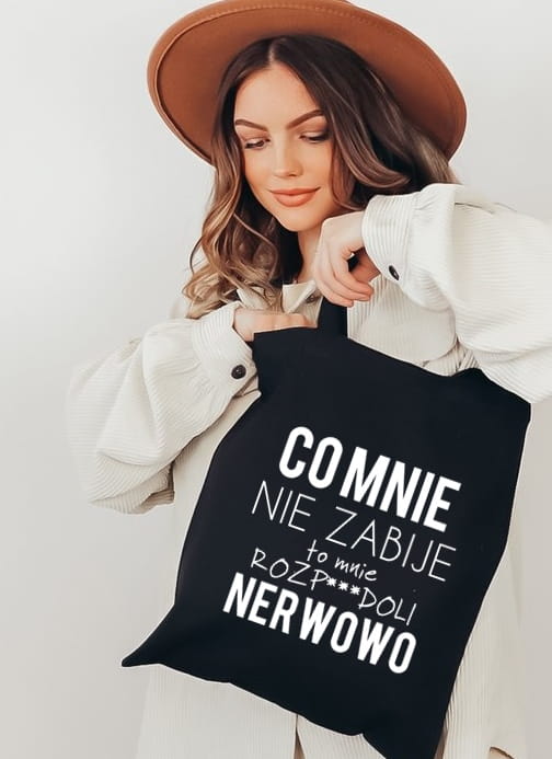 czarna torba bawełniana na zakupy z fajnym nadrukiem