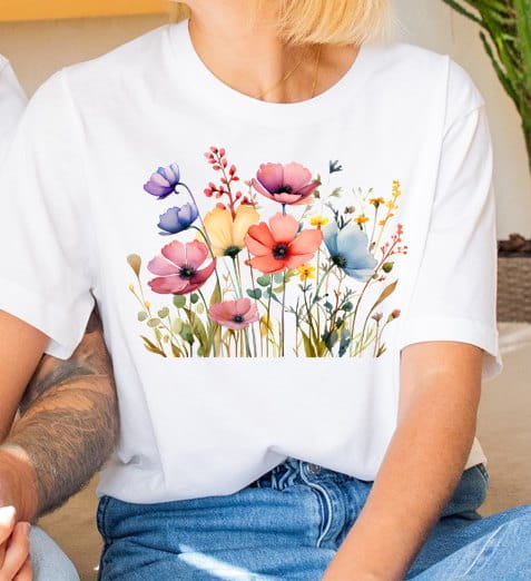 Biała damska koszulka z kwiatkami polnymi B60