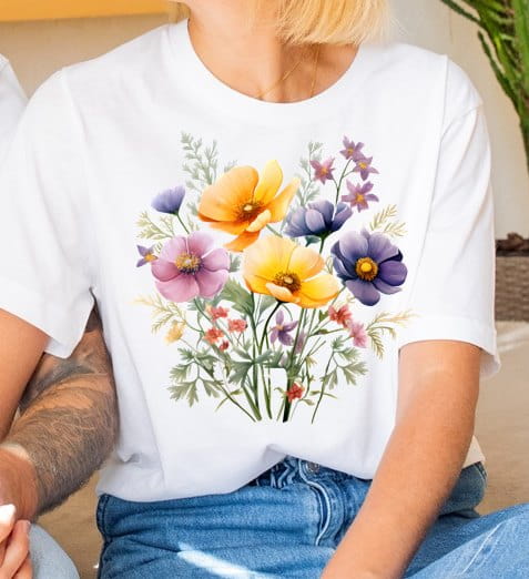 Biała damska koszulka z kwiatkami polnymi B64