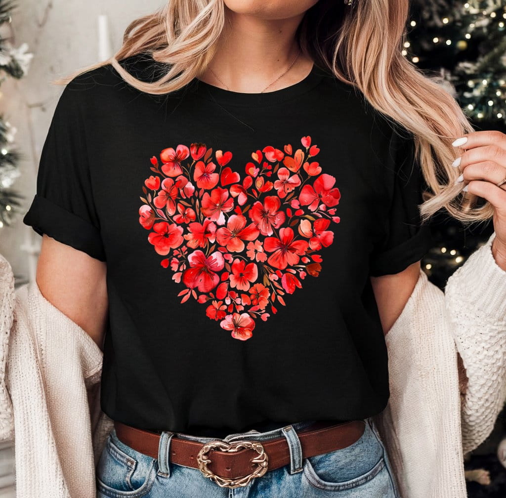 DAMSKA CZARNA KOSZULKA Z SERCEM - SERCE32