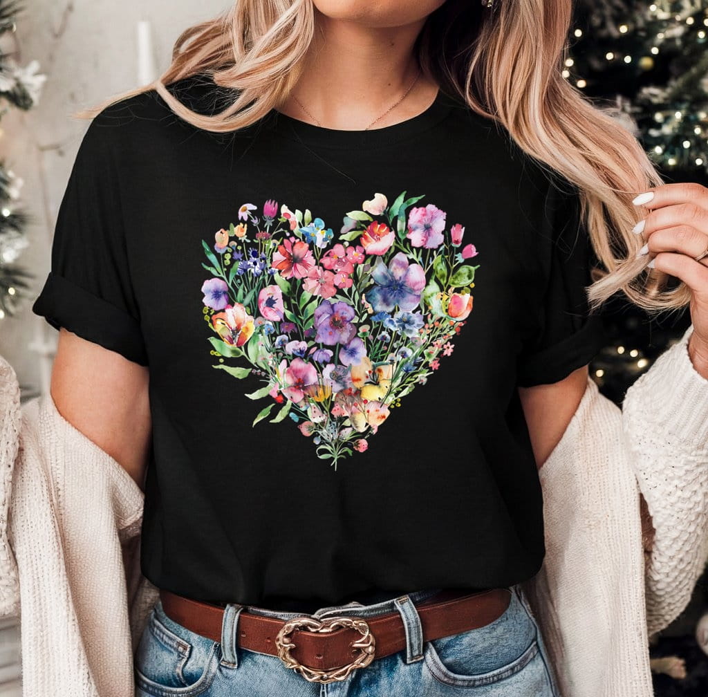 DAMSKA CZARNA KOSZULKA Z SERCEM - SERCE31