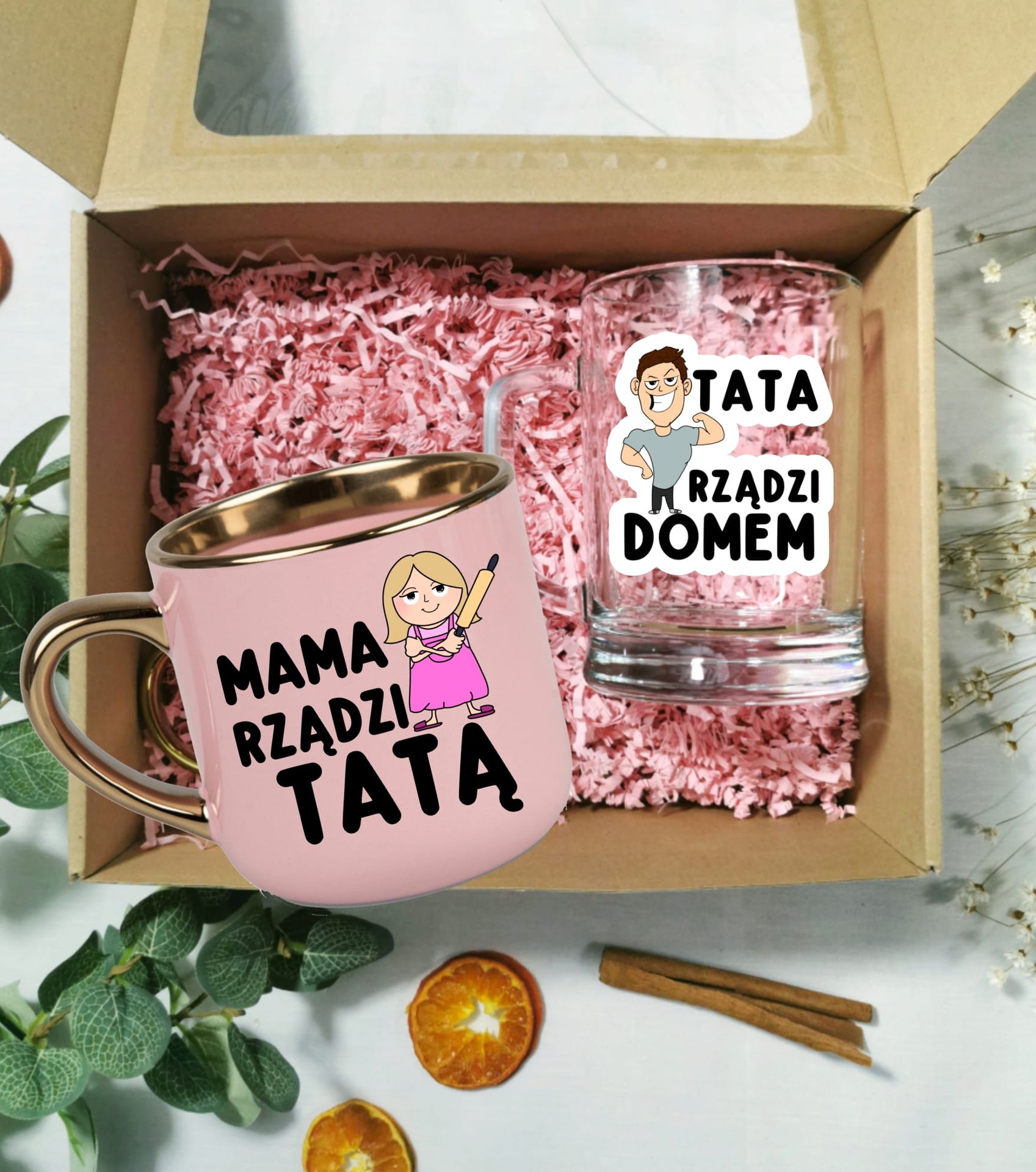 Zestaw prezentowy dla Mamy i Taty - KUBEK DLA MAMY BLONDYNKI ORAZ KUFEL DLA TATY