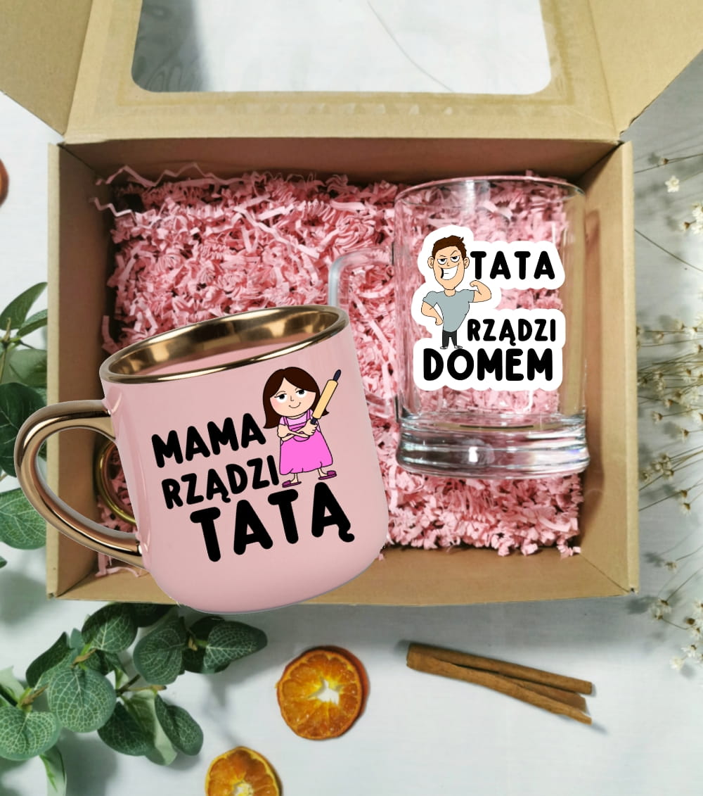 Zestaw prezentowy dla Mamy i Taty - KUBEK DLA MAMY BRUNETKI ORAZ KUFEL DLA TATY (1)