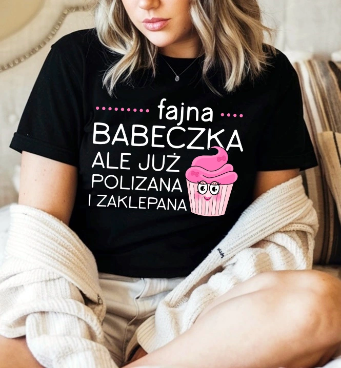 DAMSKA koszulka -FAJNA BABECZKA ALE JUŻ POLIZANA