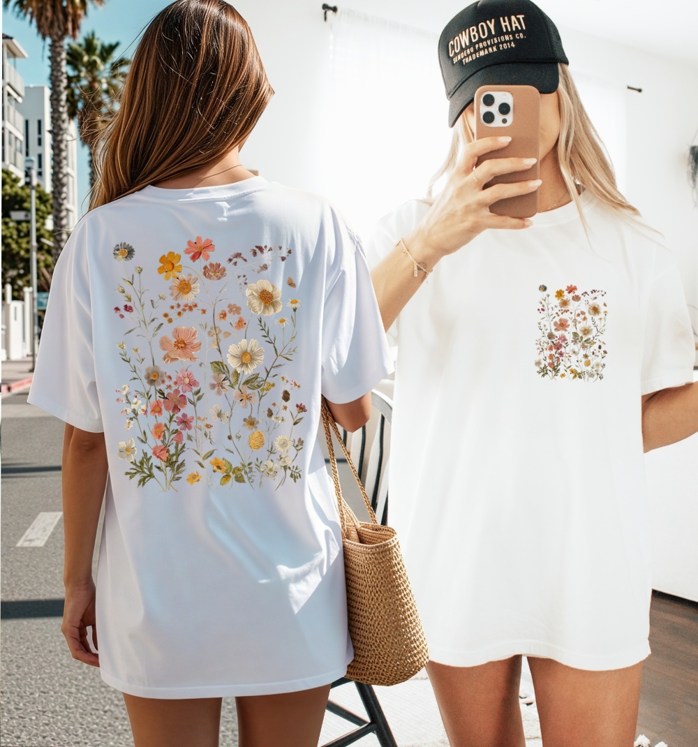 Biała damska koszulka oversize - wzór kwiaty70