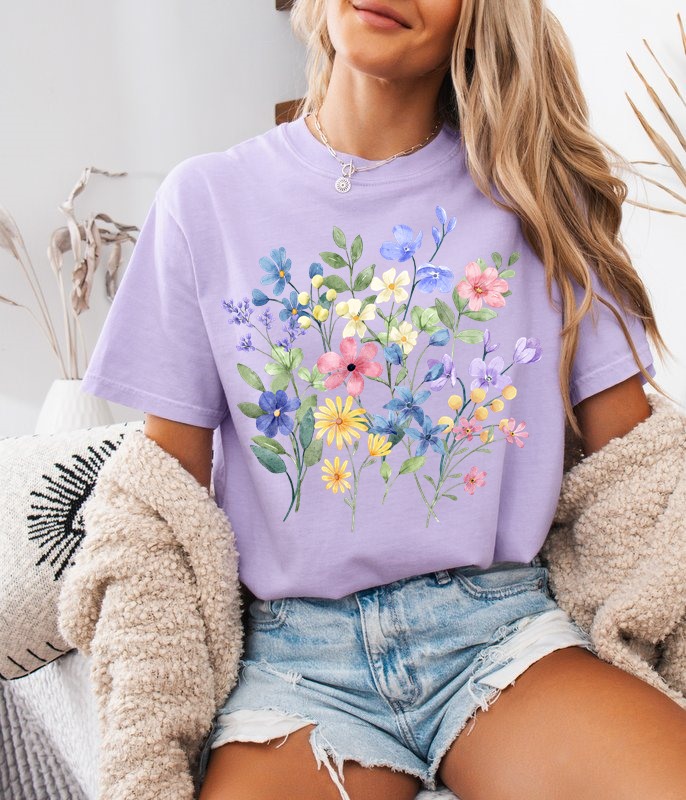 Fiołkowa koszula damska z nadrukiem kolorowych kwiatów