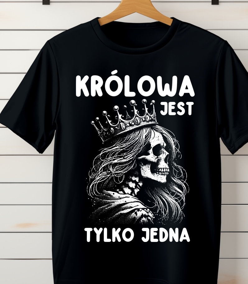 Czarna damska koszulka - KRÓLOWA JEST TYLKO JEDNA