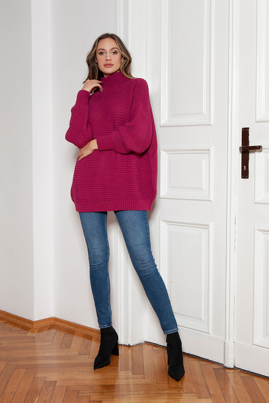 Sweter oversize z golfem - SWE148 amarant