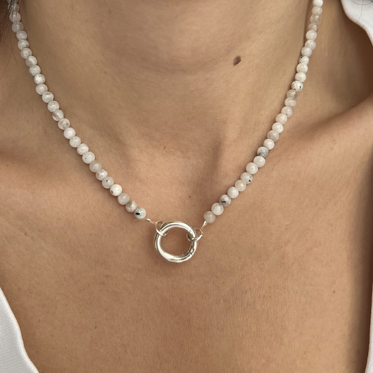 Naszyjnik ZAPIĘCIE KOŁO kamień księżycowy PEŁNIA kamienie naturalne biały