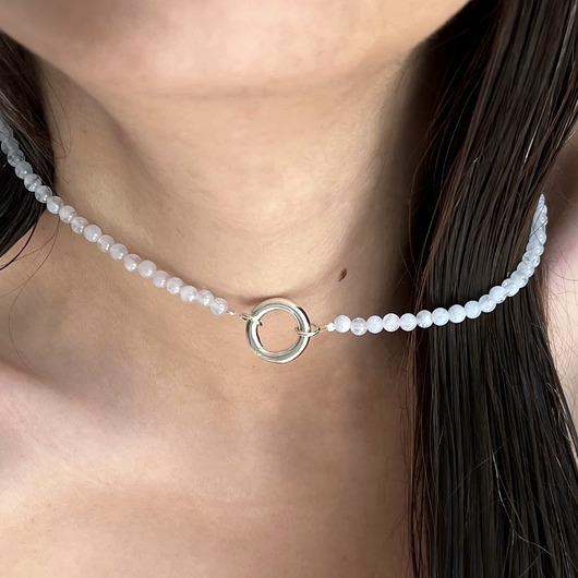 Naszyjnik ZAPIĘCIE KOŁO chalcedon JEANS kamienie naturalne niebieski