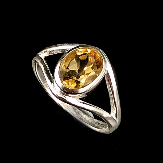 Pierścionek elegancki cytryn