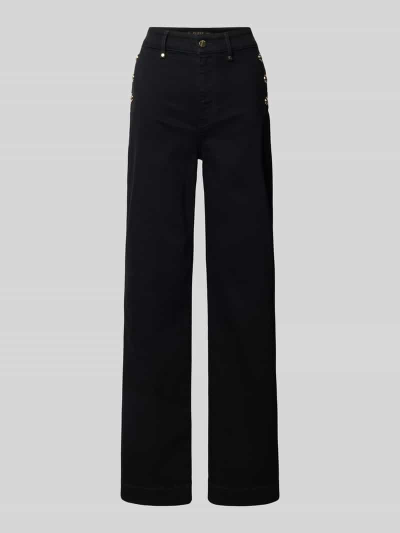 Jeansy o rozkloszowanym kroju z kieszeniami z tyłu