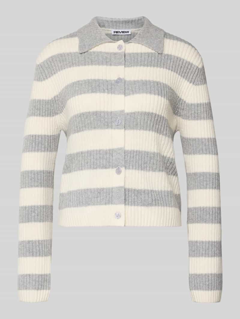 Kurtka z dzianiny ze wzorem w paski i kołnierzykiem polo