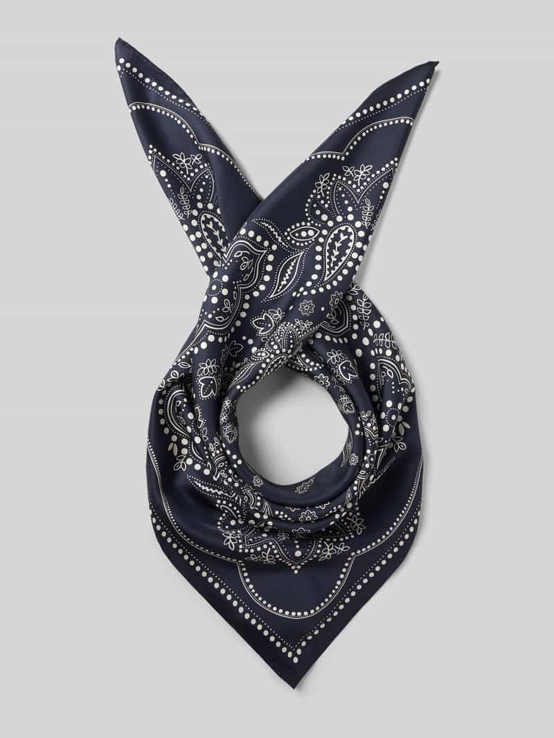 Szal z czystego jedwabiu model ‘ONESTO’