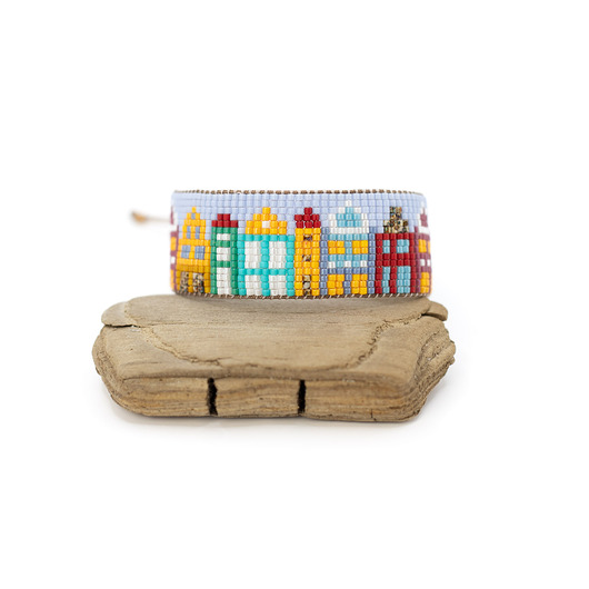 Bransoletka tkana z koralików - kamieniczki za dnia