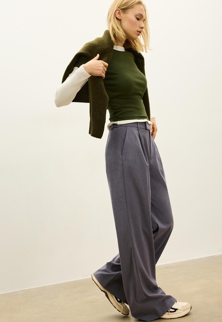 Stradivarius Spodnie materiałowe z szerokimi nogawkami Ciemnoszary 34