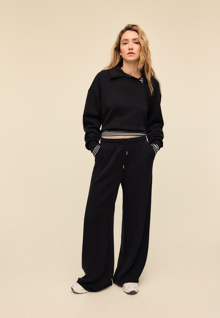 Stradivarius Miękkie spodnie jogger palazzo Czarny M