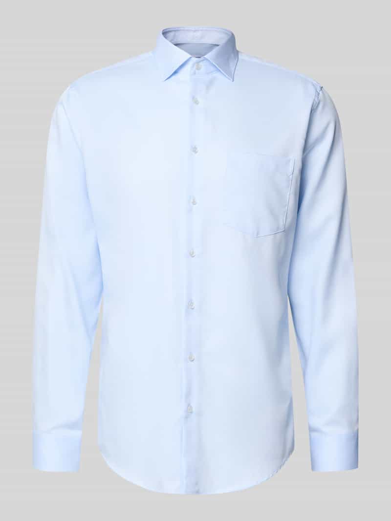 Koszula biznesowa o kroju regular fit z bawełny z kołnierzykiem typu kent