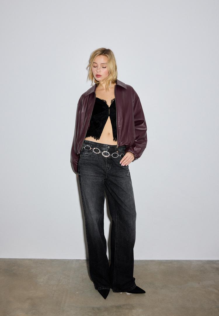 Stradivarius Pikowana bomberka ze sztucznej skóry Wiśniowy XS